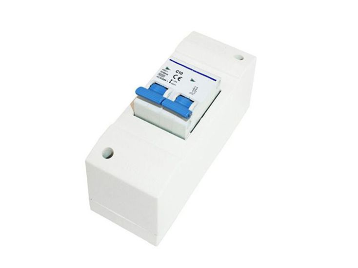 Haba caja de fusibles + disyuntor 10 A